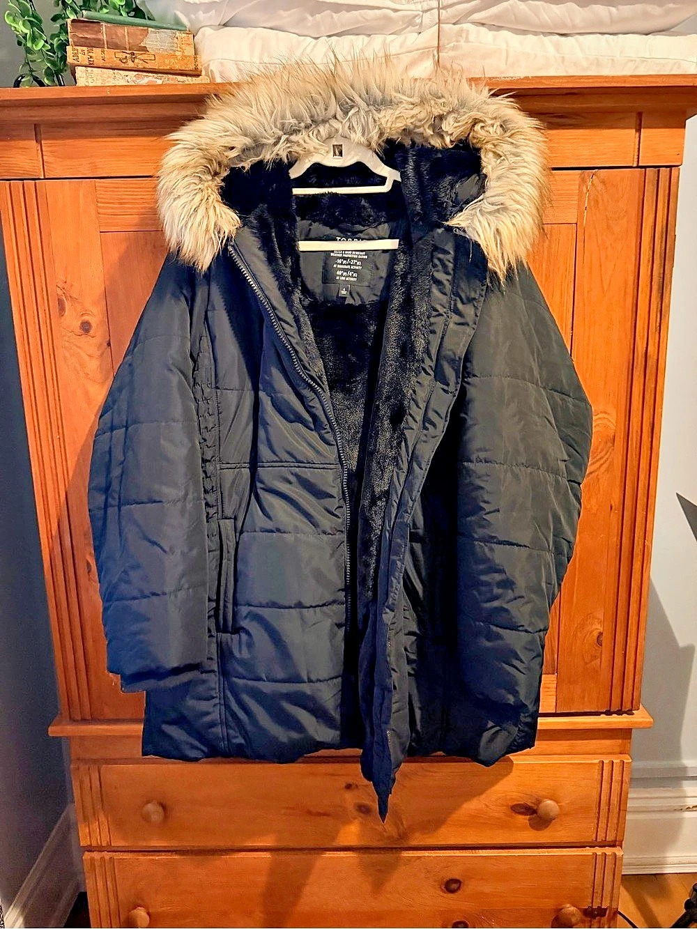 TORRID Feel The Fit Fur-Lined Puffer Jacket Black Size 4